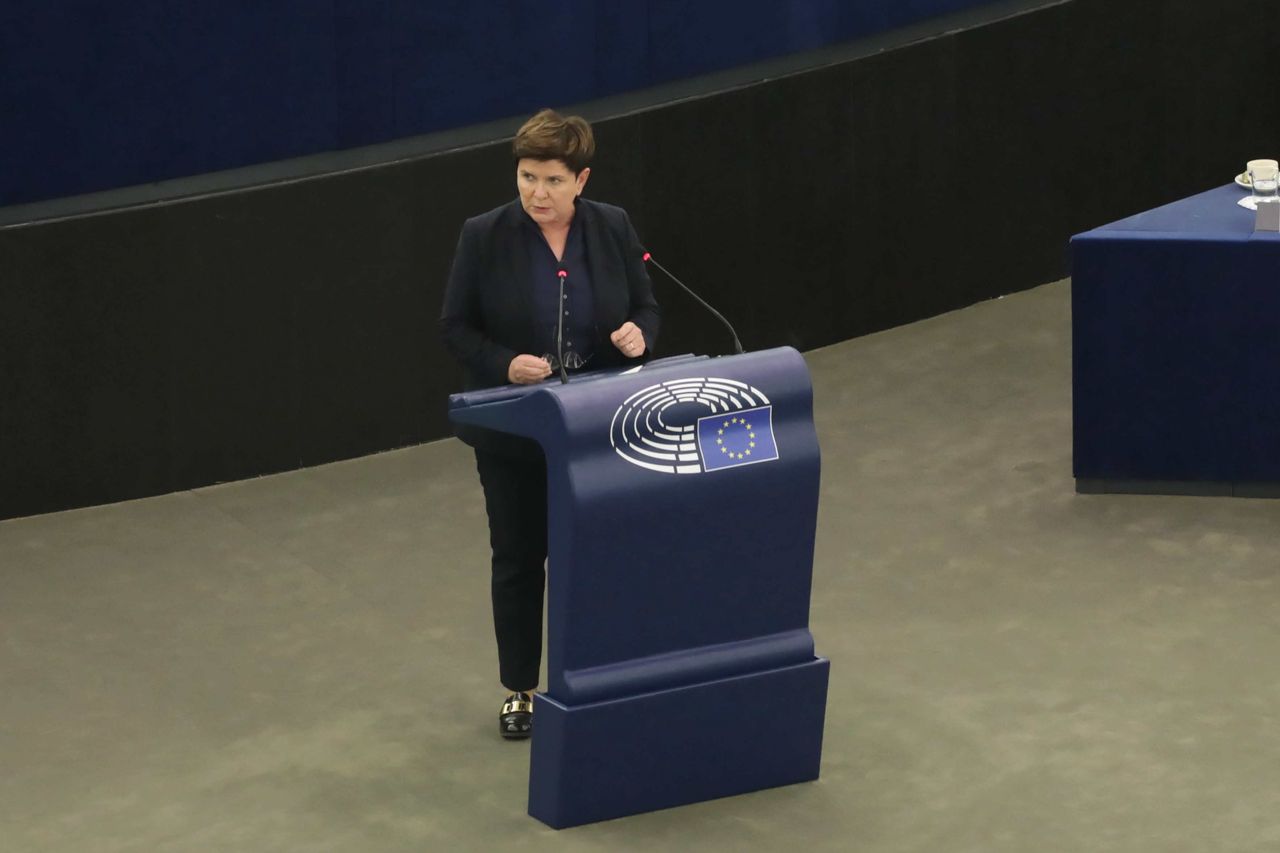 Beata Szydło w PE: zostawcie moją ojczyznę w spokoju