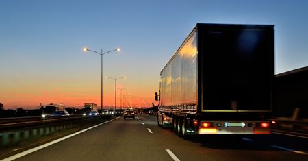 Wjechał pod prąd na trasie S8. Nawigacja tak wskazała