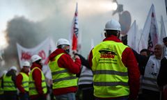 Miasto sparaliżowane. "Marsz gwiaździsty" w Katowicach