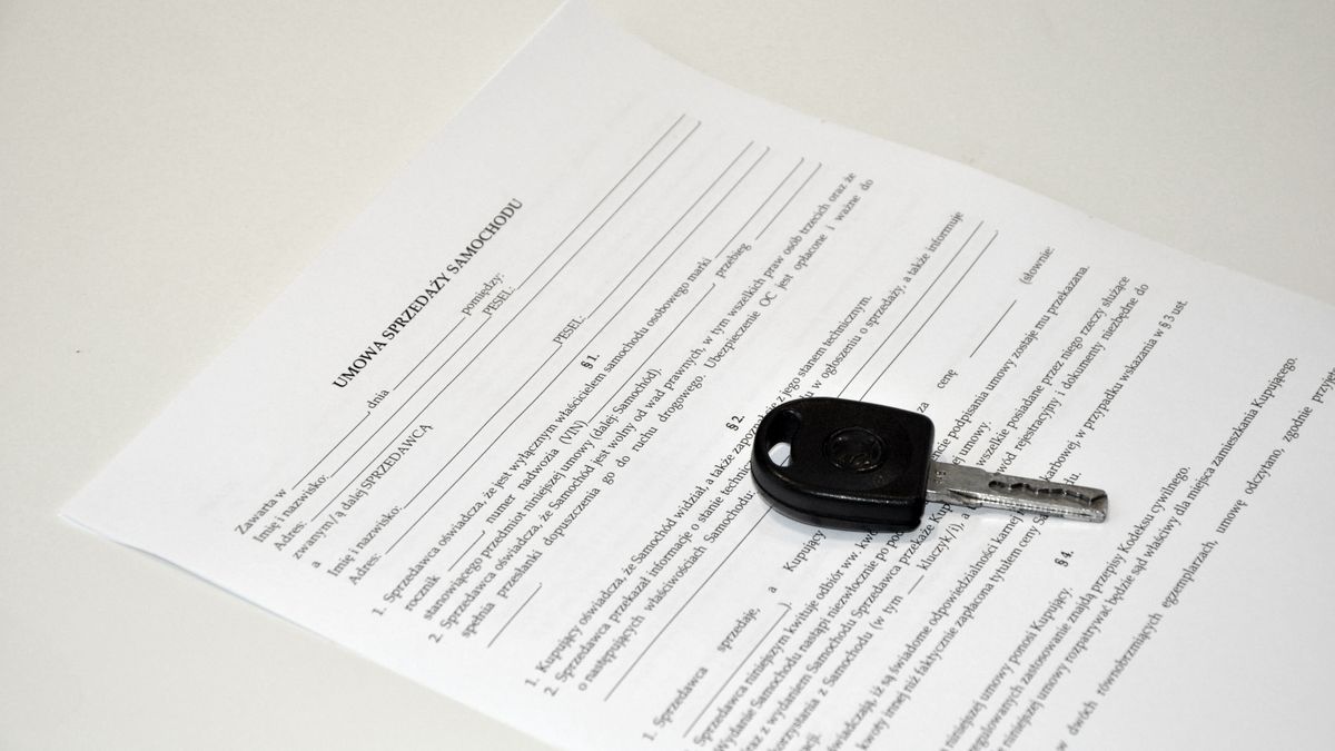 Umowa sprzedaży samochodu