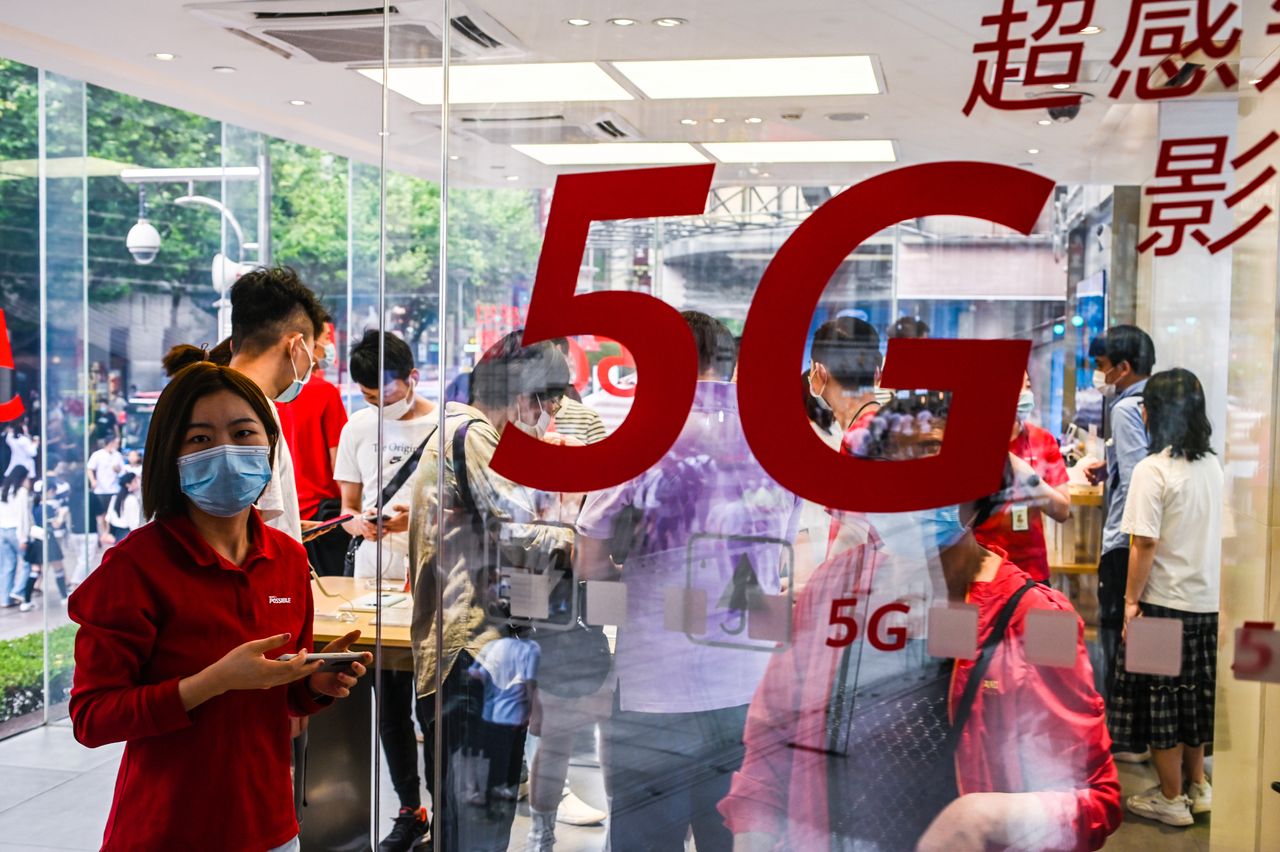 Zainteresowanie 5G w Chinach jest gigantyczne. Liczba użytkowników przekracza już 100 mln