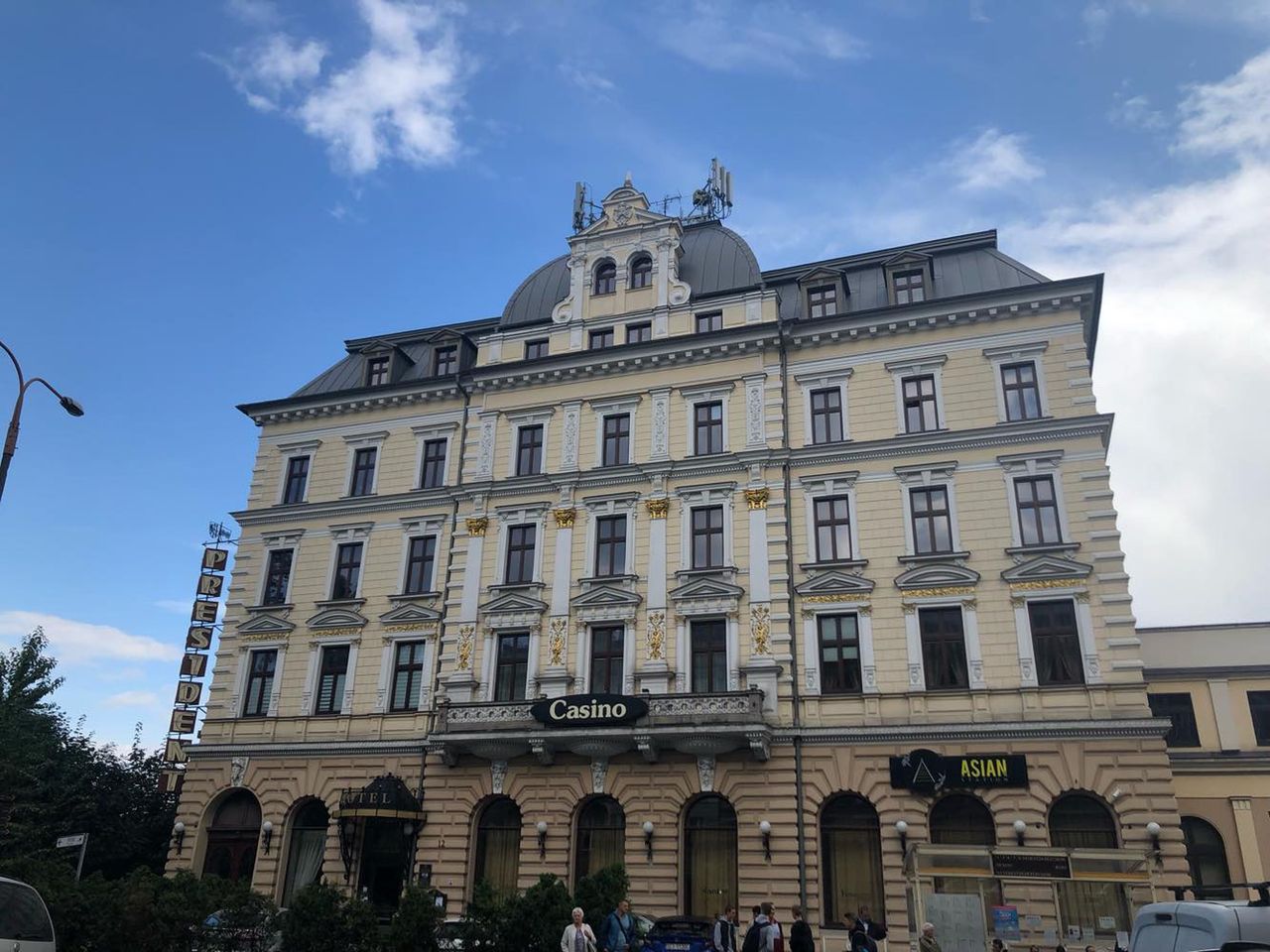Słynny hotel sprzedany przez syndyka. Ambitne plany nowego właściciela