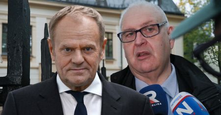 Tusk nie ustąpi ws. TK. "To przeraża Kaczyńskiego i Nawrockiego"