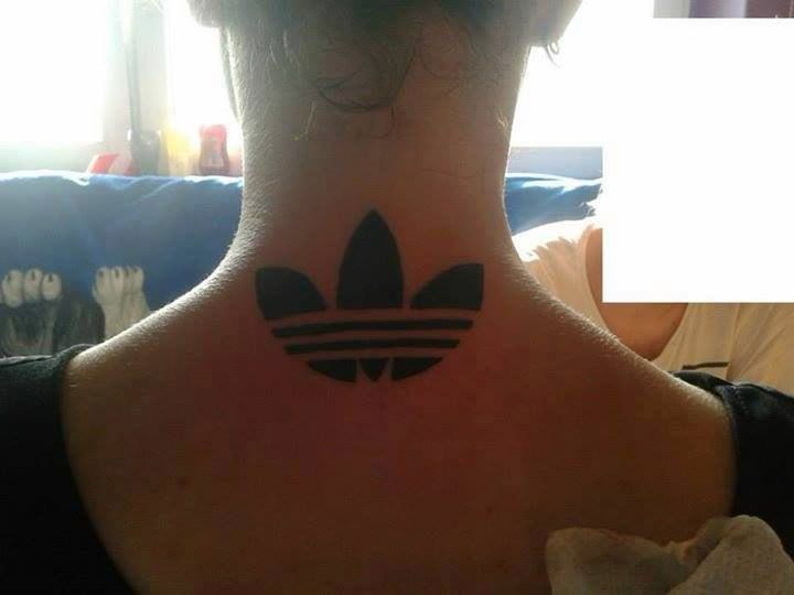 Wytatuowane świnie, dresy, drwale i fajne laski. Takimi dziarami jarają się internauci 11