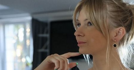 Edyta Pazura "wyżywa się artystycznie". Dom przypomina chatkę z bajki