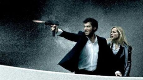 Clive Owen w sześciu trzymających w napięciu klipach z International 1