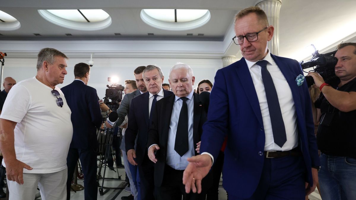 Jarosław Kaczyński i Robert Telus są już po rozmowie