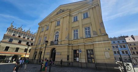 Koniec ślubów w Trybunale Koronnym. Budynek idzie do remontu, a narzeczeni przeniosą się do słynnego pałacu