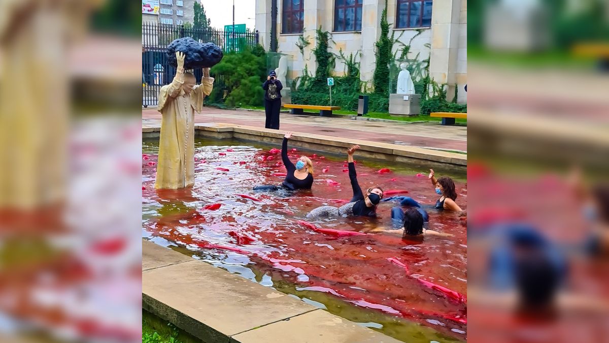 Akcja pod pomnikiem Jana Pawła II. Wiemy, jak ją zorganizowano 1