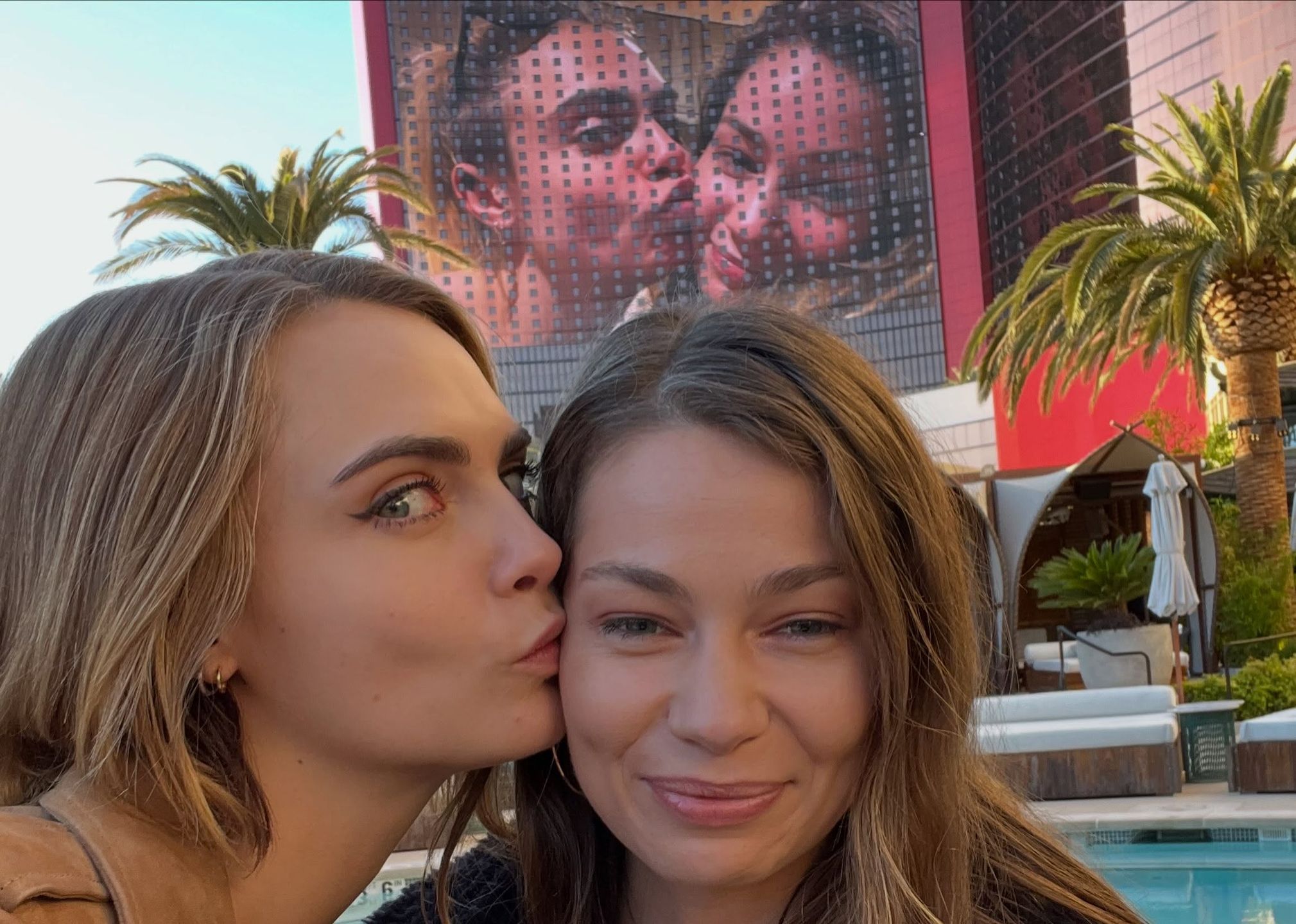 Carą Delevingne z dziewczyną