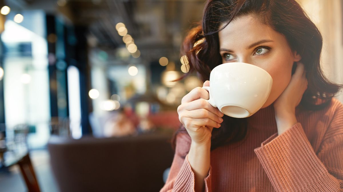 woman drinking coffee in a cafe
coffee, drinking, woman, cafe, young, drink, time, girl, lunch, pretty, work, people, female, looking, person, break, leisure, caucasian, attractive, one, breakfast, coffe, rest, student, brunch, gorgeous, relax, portrait, women, autumn, cozy, sweater, pink, taste