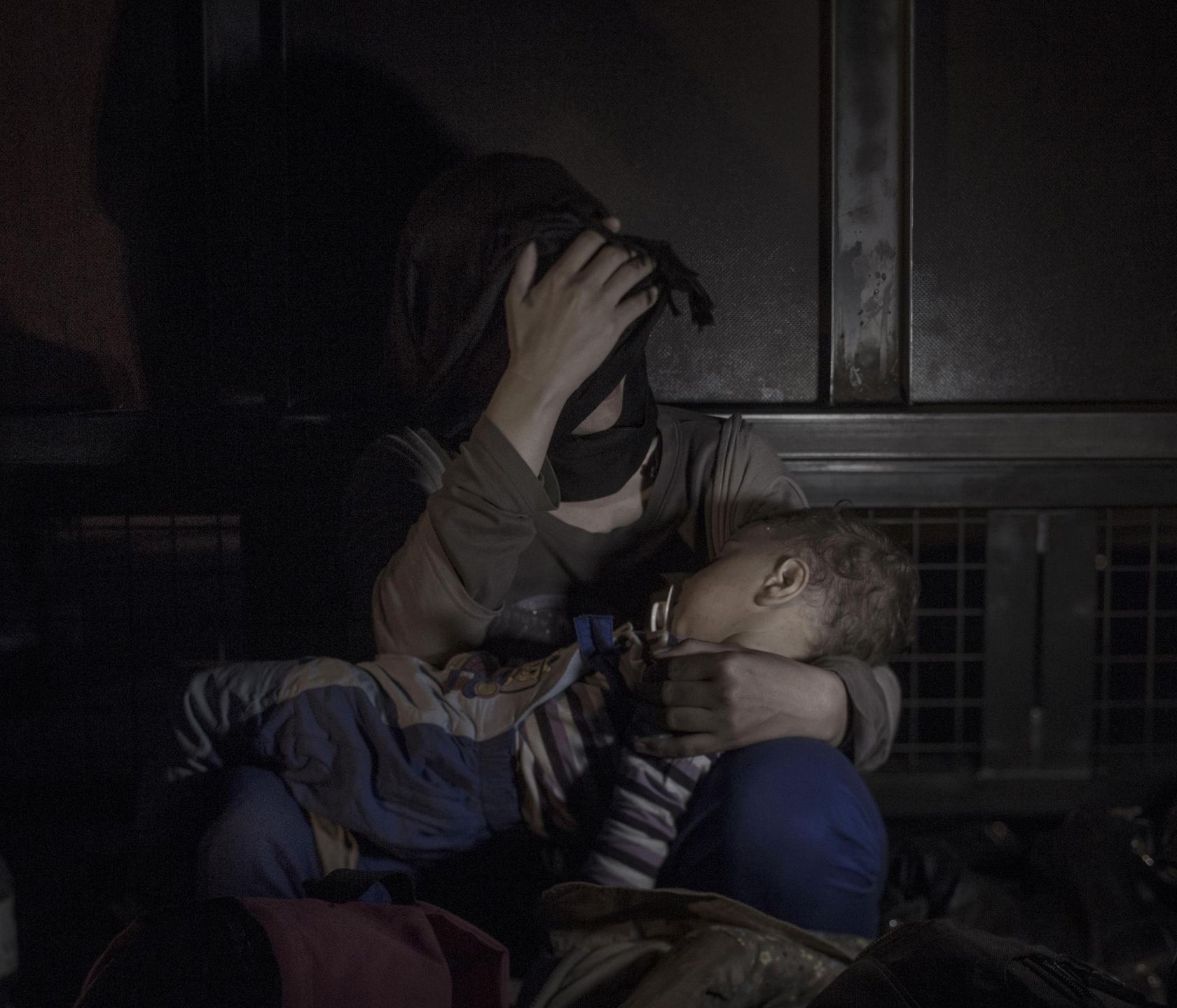 Associated Press wycofuje prace Daniela Ochoa de Olza z World Press Photo. Przyznano nową nagrodę w kategorii „Ludzie” 10