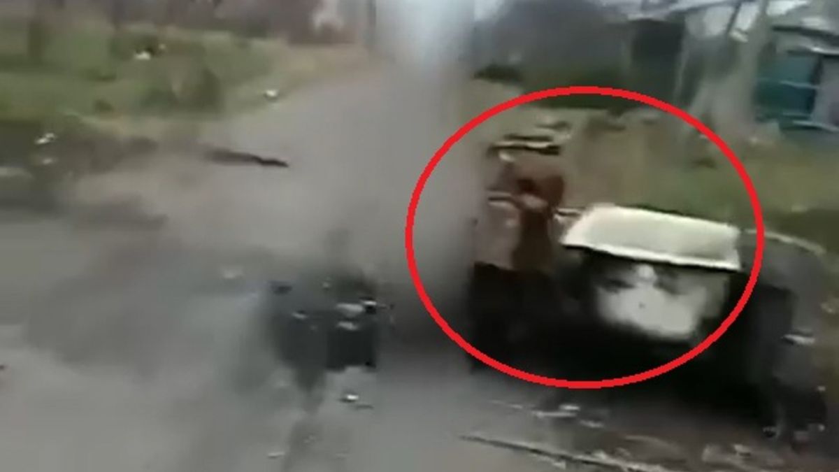 Rosyjski pojazd wojskowy - motocykl z wanną