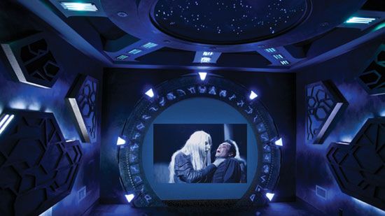 Kino domowe Stargate Atlantis za 70 000 dolarów 1