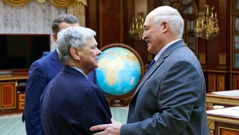 Mińsk pod presją USA. Łukaszenka spotyka się z człowiekiem Trumpa