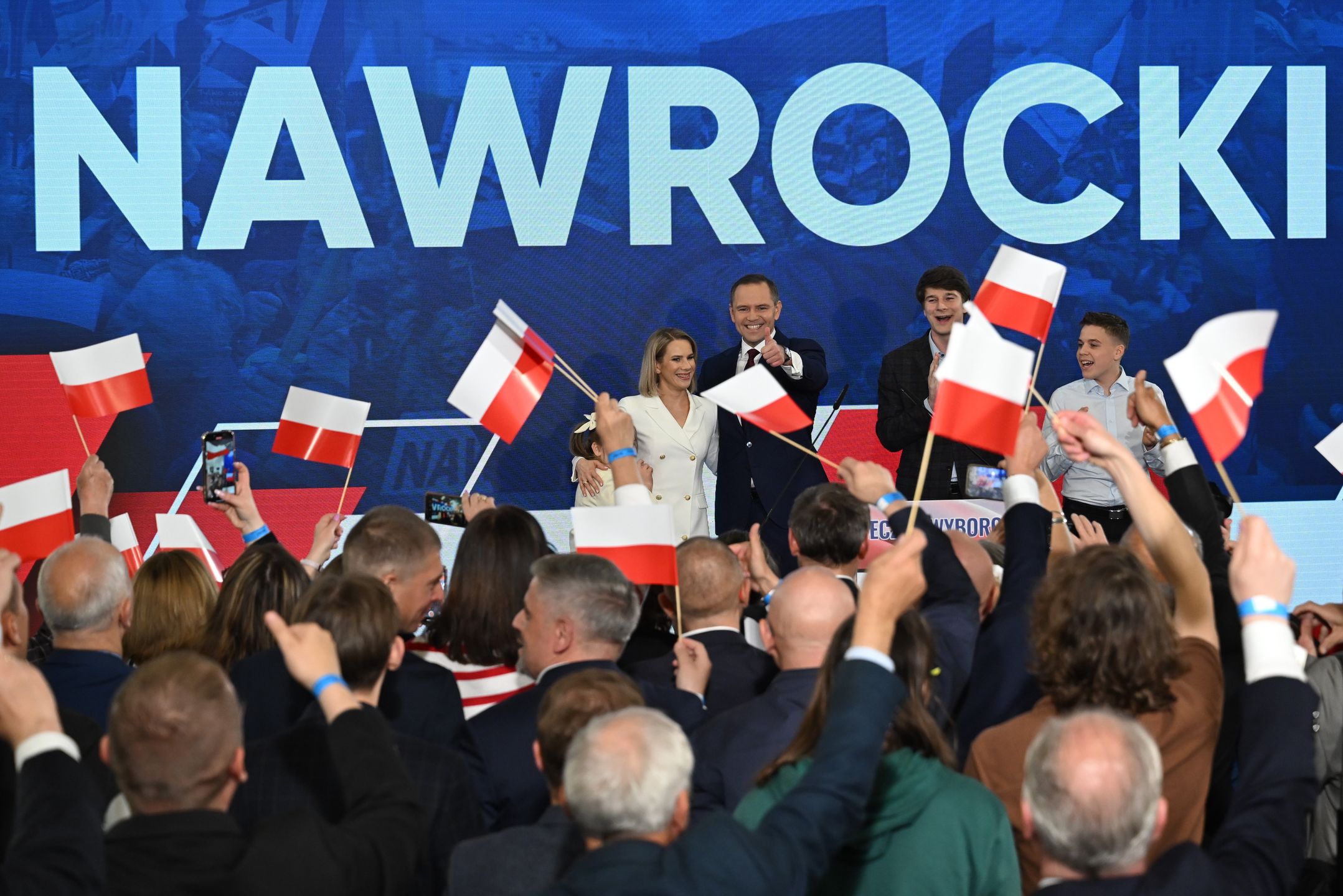Karol Nawrocki, Marta Nawrocka
Adam War�awa
I tura, partia, partii, polityk polityka, prezydenckie, prezydenta rp, reakcja, sztab, sztabie, wyborczy, wybory, wyniki
