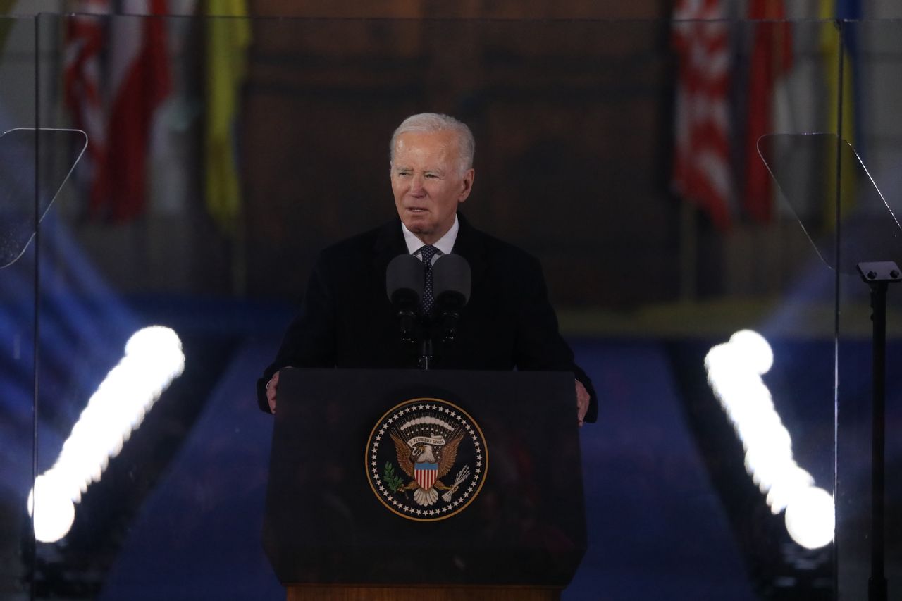 Biden's bold move: Ukraine gets green light for deeper strikes