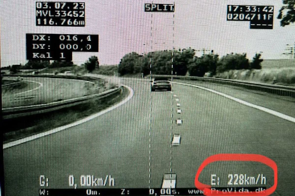 Polak gnał 228 km/h przez Niemcy. Policjanci przecierali oczy