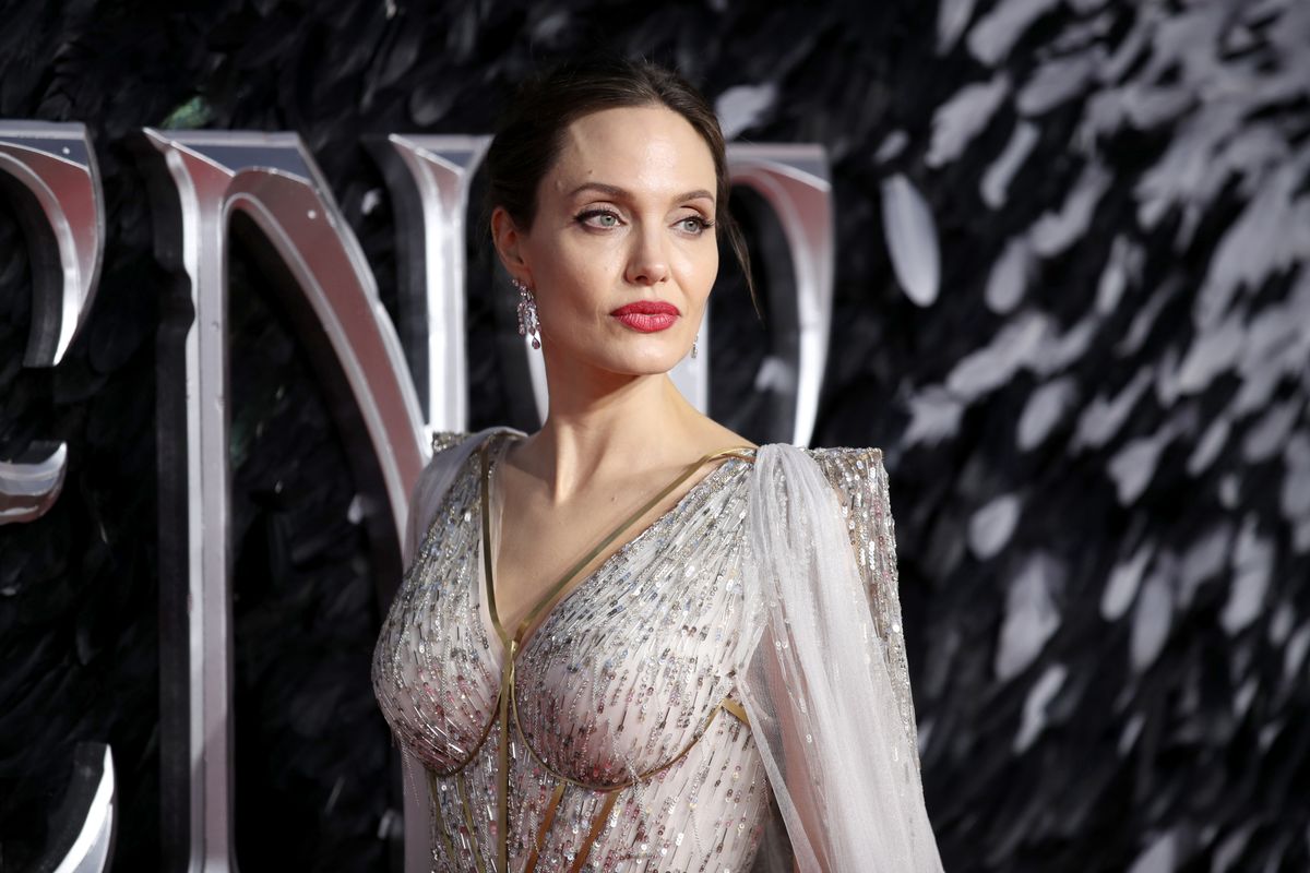 Angelina Jolie zaapelowała do ludzi, by byli wyczuleni na temat przemocy domowej