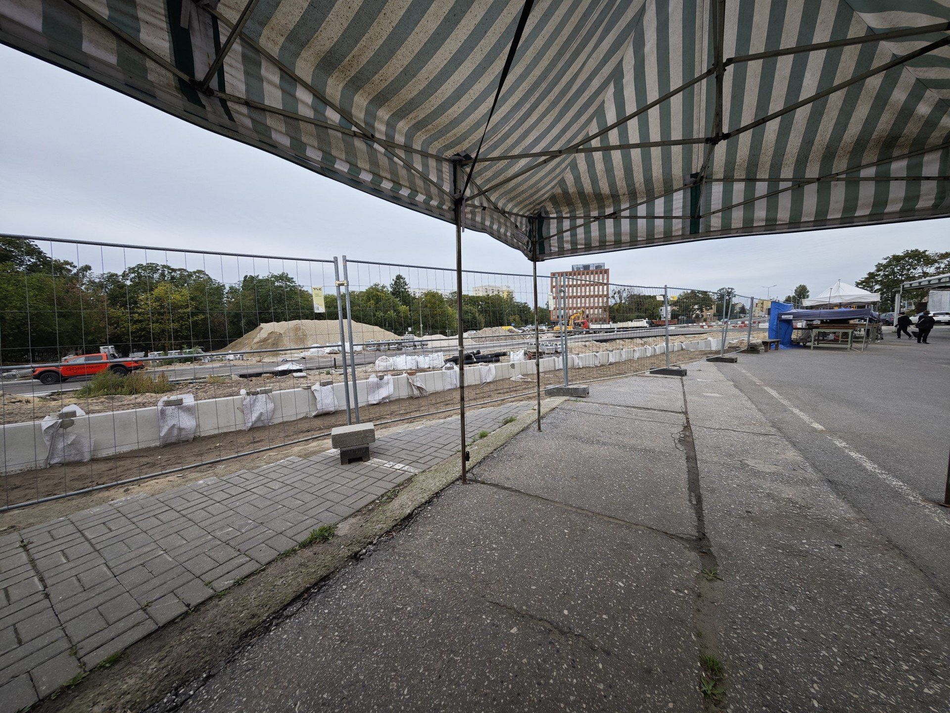 Budowa trasy staromostowej w centrum Torunia