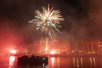 Odchodzą z hukiem. To dla nich ostatni sylwester z fajerwerkami