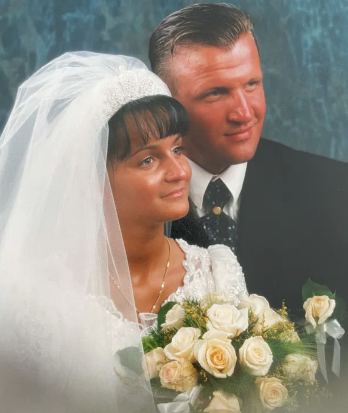 Monika Chwajoł na zdjęciach sprzed lat