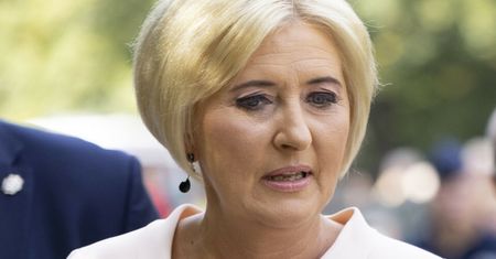 Odjęła sobie kilka lat. Zobaczcie, jak się ubrała