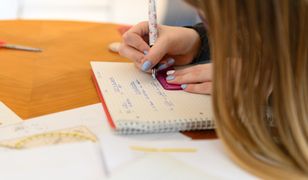 Likwidacja zadań domowych. Ponad połowa Polaków przeciwna