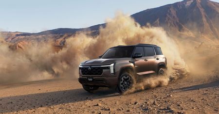 Nowe Mitsubishi Pajero wraca po latach. Nie zamieniło się w przypudrowaną bulwarówkę