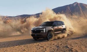 Nowe Mitsubishi Pajero wraca po latach. Nie zamieniło się w przypudrowaną bulwarówkę