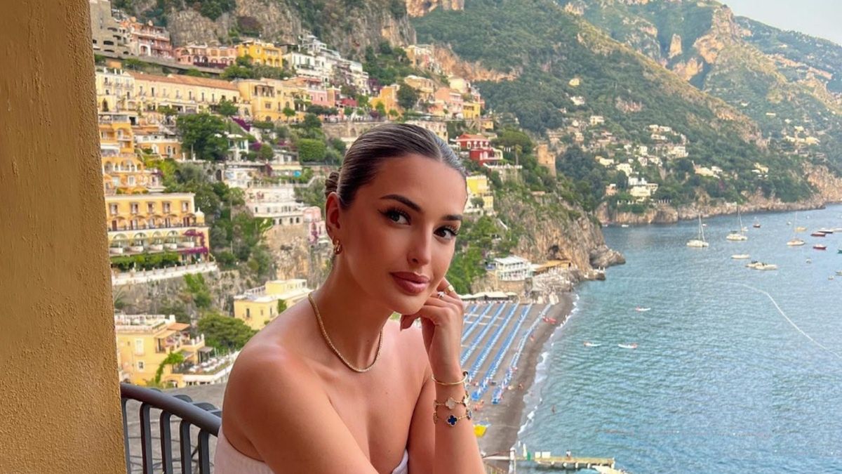 Sasha Attwood na wakacjach