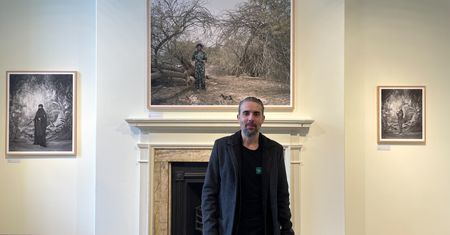 Sony World Photography Awards 2023. Edgar Martins Fotografem Roku za poruszający cykl o przyjaźni