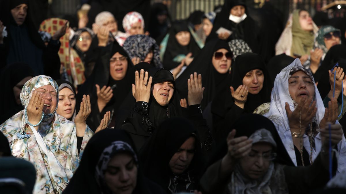TEHRAN, IRAN - NOVEMBER 14: Iranians pray together for the rain at the Imamzadeh Saleh Tomb in Tehran, which is experiencing its worst drought in 60 years, Iran on November 14, 2025. Due to the long-term low rainfall in the capital Tehran and various parts of the country and the decline in dam filling rates, authorities have begun to take various restriction steps within the scope of water management. (Photo by Fatemeh Bahrami/Anadolu via Getty Images)