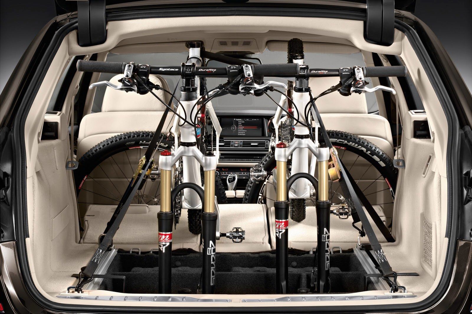 2014 BMW Serii 5 Sedan, Touring, Gran Turismo [galeria] 130