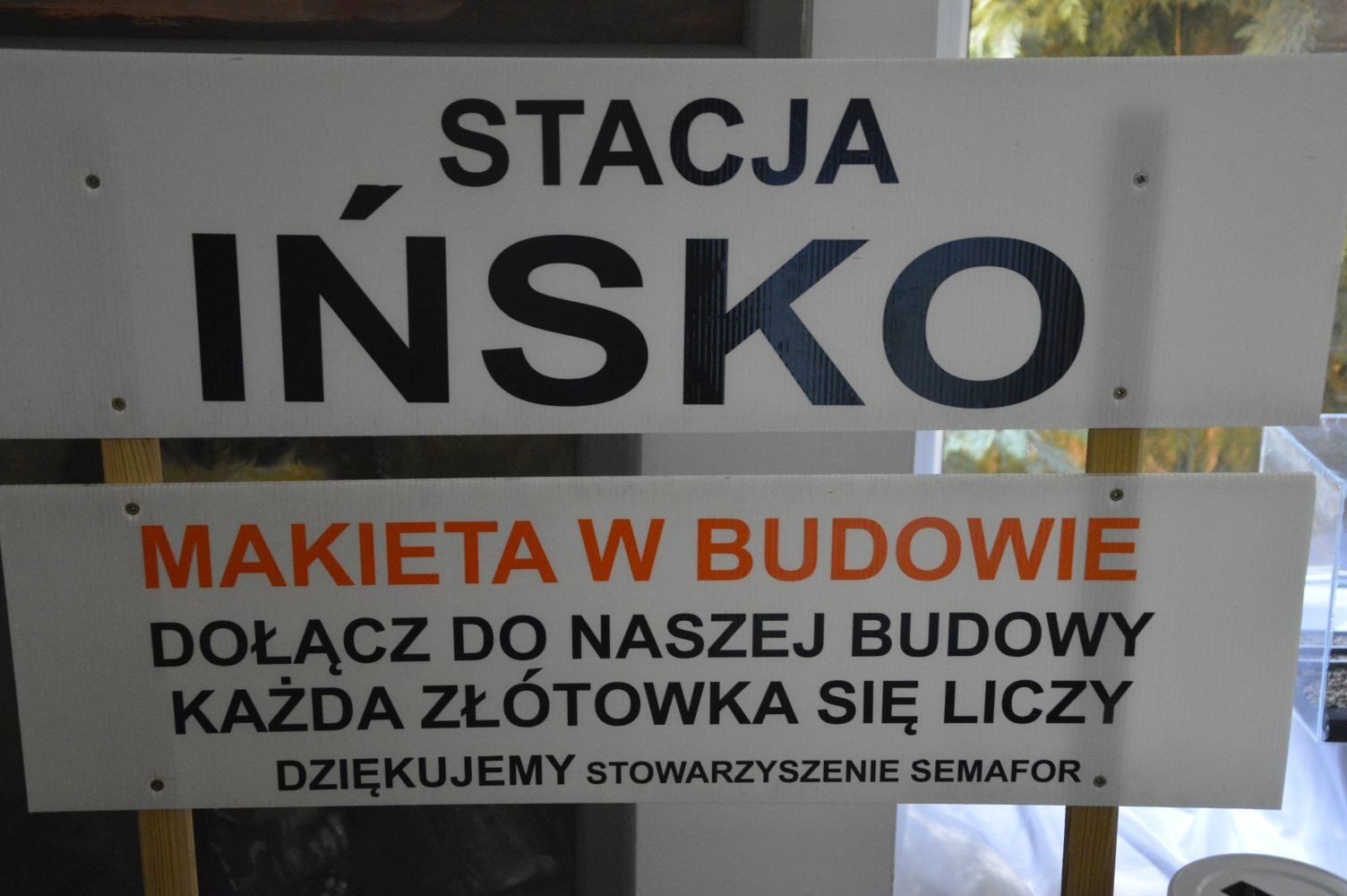 Na wystawie można zobaczyć między innymi makietę stacji kolejowej w Ińsku.