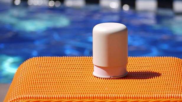 Hidden Radio & Bluetooth Speaker - głośnik dla wielbicieli minimalizmu 1