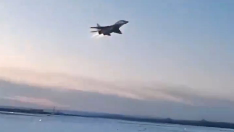 Ukraiński MiG-29UB gdzieś nad Ukrainą.