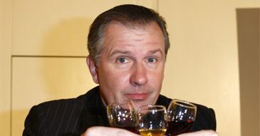 "Tomek od dawna jest koneserem dobrych trunków"