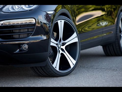 Lumma bez spojlerów? Cud! – Lumma Cayenne Diesel (2010)