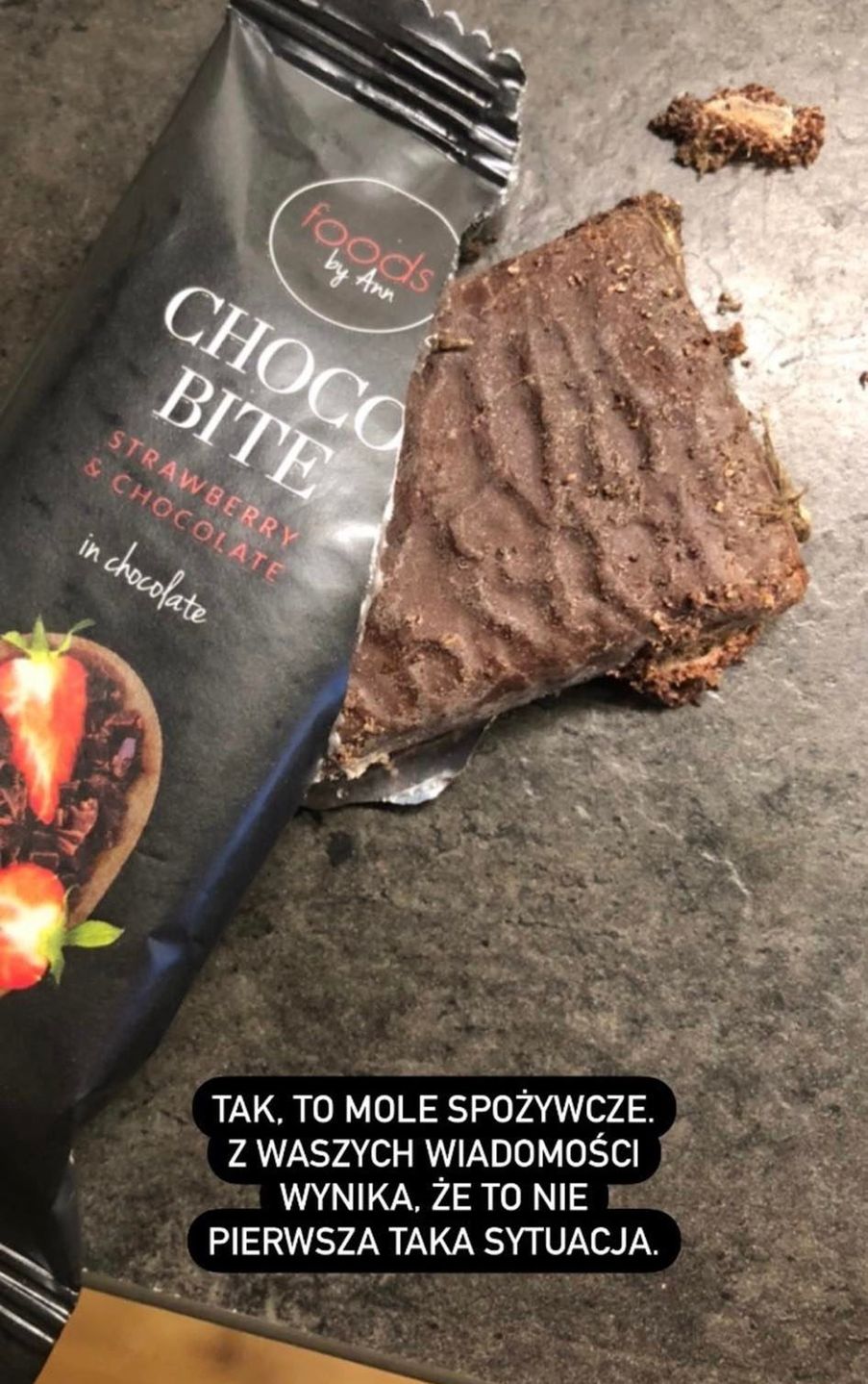 Zdjęcia niezadowolonej klientki