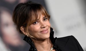 Halle Berry znów zmieniła fryzurę. To cięcie jest bardzo na czasie
