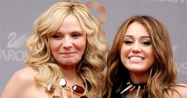 MILEY i SAMANTHA w tym samym stroju!