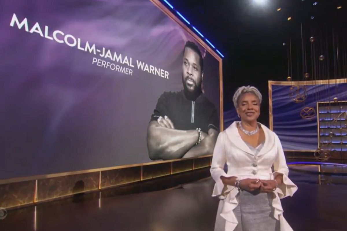 Hołd dla Malcolma-Jamala Warnera na gali Emmy. "Na zawsze w sercach"