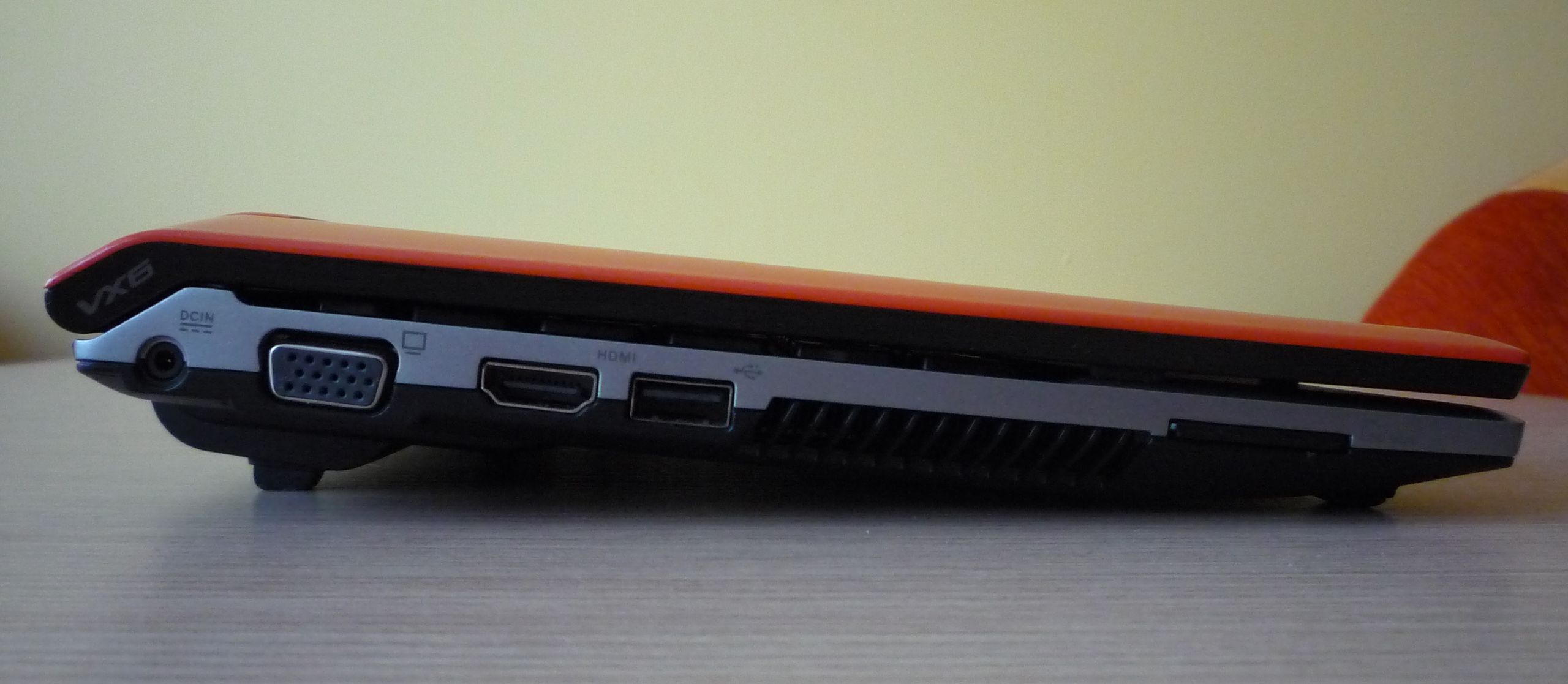 Asus Lamborghini VX6S – wściekła mandarynka [test] 7