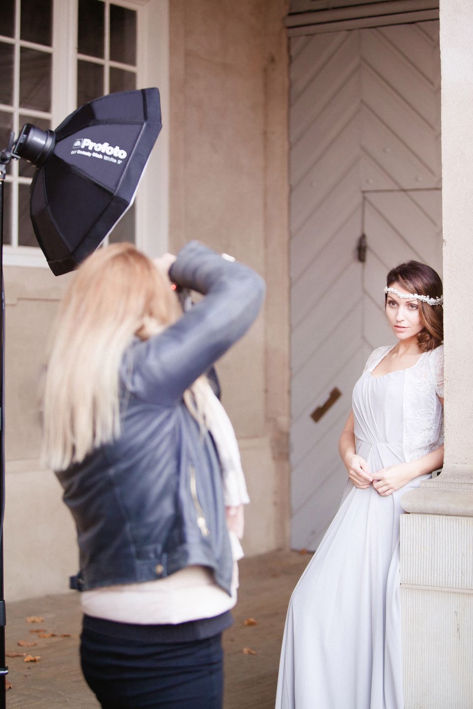 Profoto prezentuje mobilny beauty dish dla fotografów lubiących lekkie i przenośne rozwiązania 9
