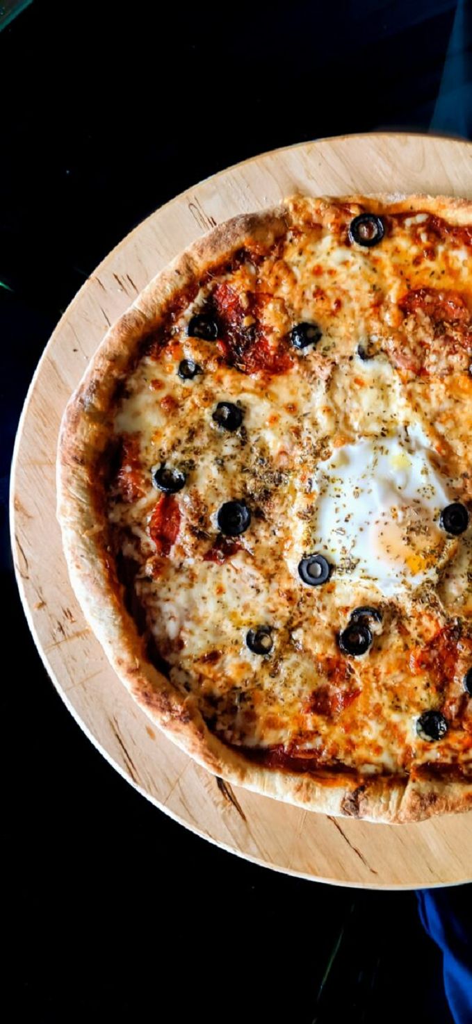 Pizza florencka. Doskonała na śniadanie