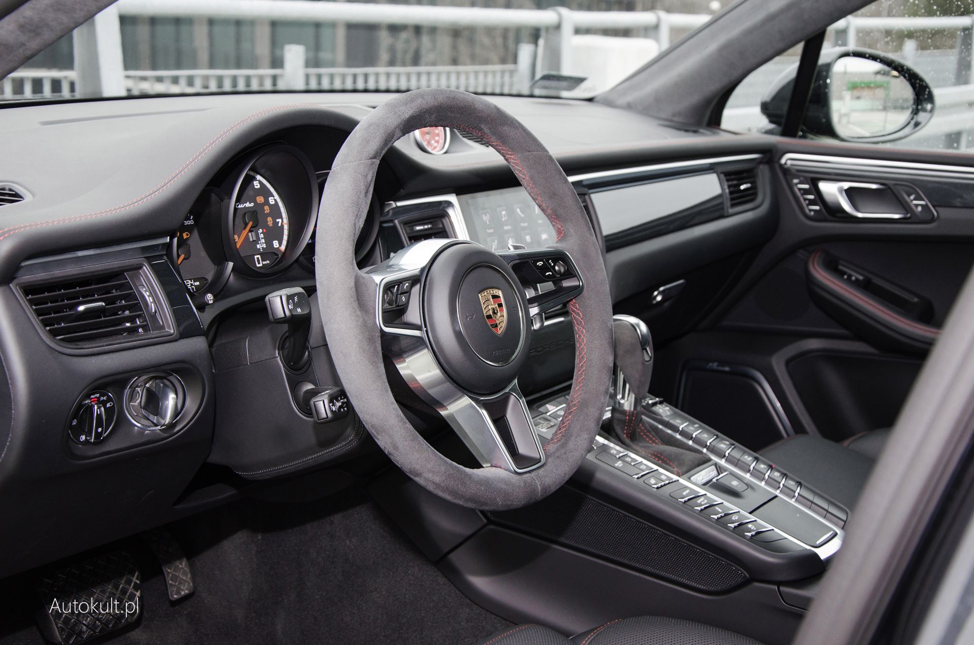 Porsche Macan Turbo Performance