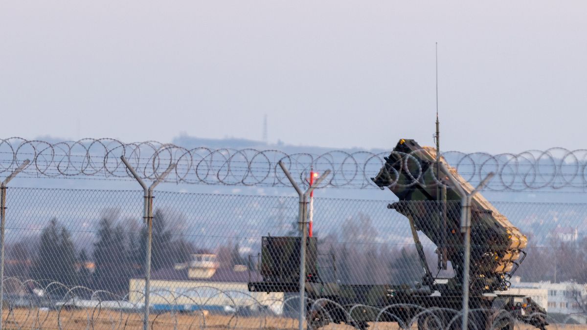 US Patriot Missile system at the Border town of Rzeszow close to the Ukrainian border, in Rzeszow Subcarpathian Voivodeship Poland, March 24, 2022.  (Photo by Simon Jankowski/NurPhoto via Getty Images)