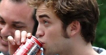 Pattinson pisze muzykę do "Zaćmienia"!