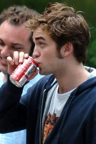 Pattinson pisze muzykę do "Zaćmienia"!